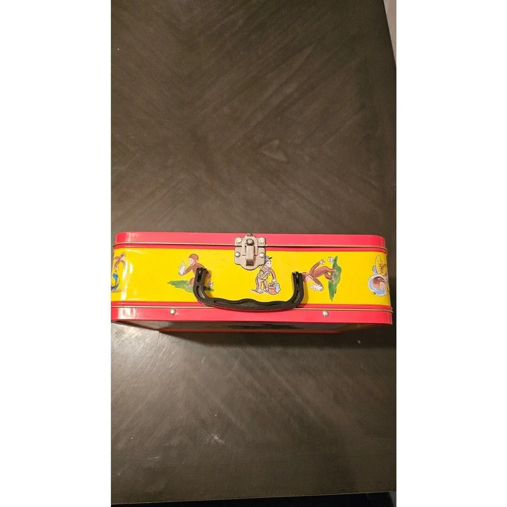 Universal Studios Curious George Gift Tin Storage Container Case Lunch Box 13